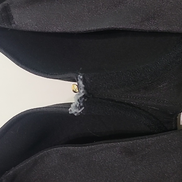 CACIQUE Black Smooth Lightly Lined Full Coverage Back Smoother Bra - Size 42C‎ - Picture 4 of 10